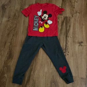 Selling toddler clothes